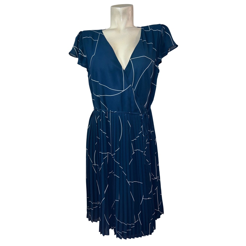 Ann Taylor Teal Blue Geometric Pleated Flutter Sleeve V-Neck Wrap Dress Size 12 - Picture 5 of 7